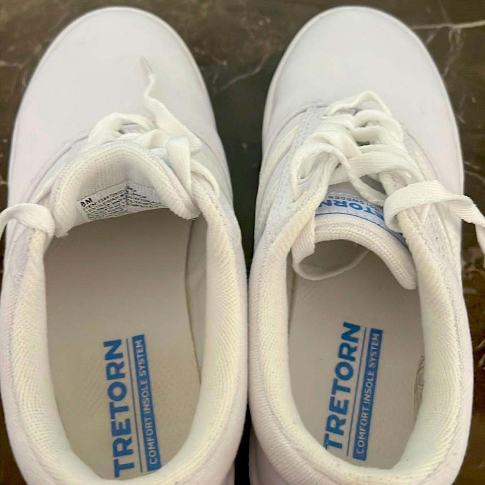 Tretorn white sneakers size 6 M never used